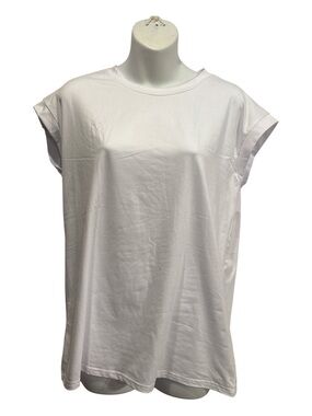 Classic  crew neck  Women’s Tank Top in white. Size medium sleeveless